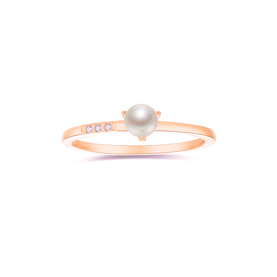 IE SINGLE PEARL RING WITH 3 DIAMONDS